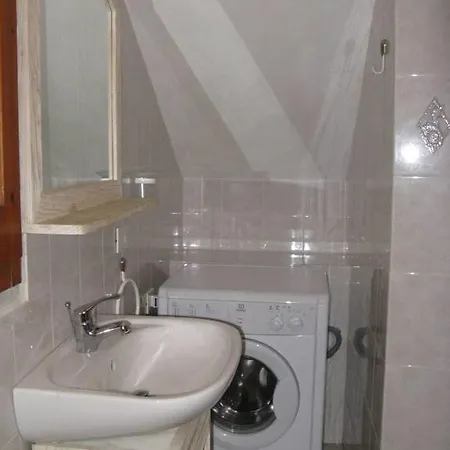 Marinedda Apartment *